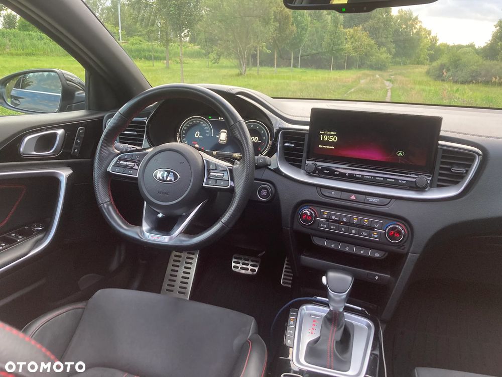 Kia ProCeed 1.6 T-GDI GT DCT - 19