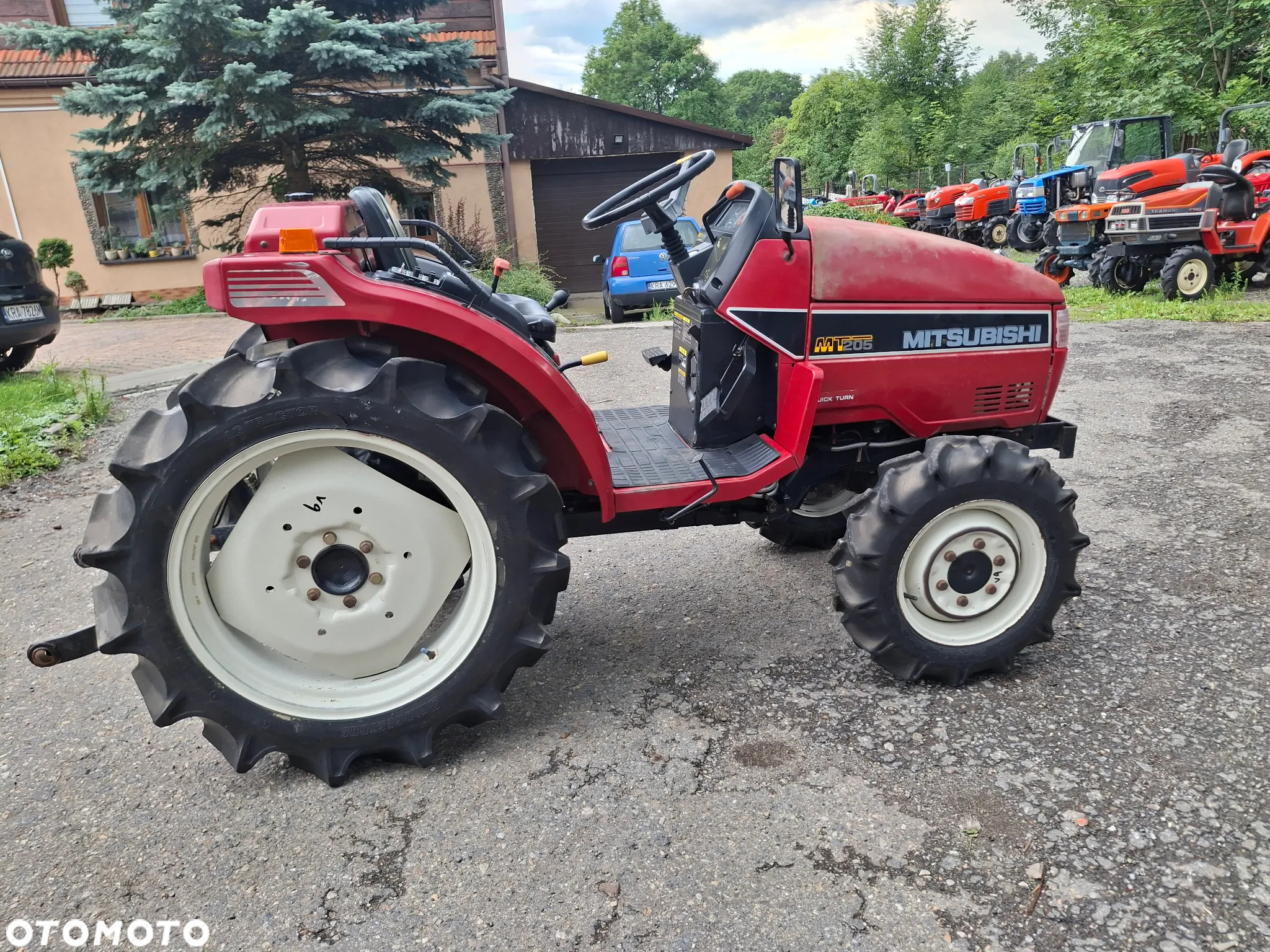 Mitsubishi Mt205 - 6