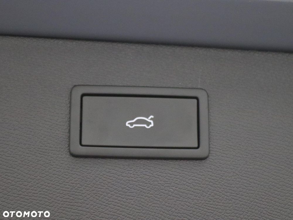Cupra Formentor 1.5 e-Hybrid DSG VZ - 40