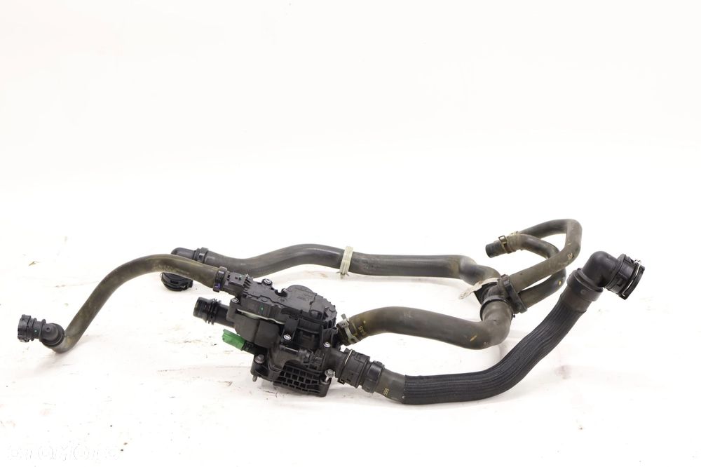 Peugeot 3008 II obudowa termostatu 9803549480 - 3