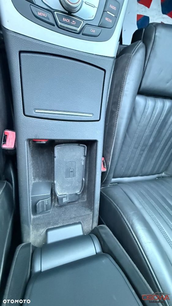 Audi A6 Avant 2.0 TDI Ultra DPF S tronic - 34