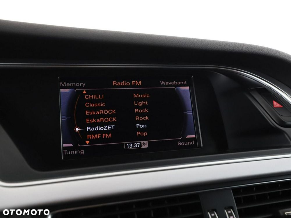 Audi A4 Avant 2.0 TDI S tronic - 24