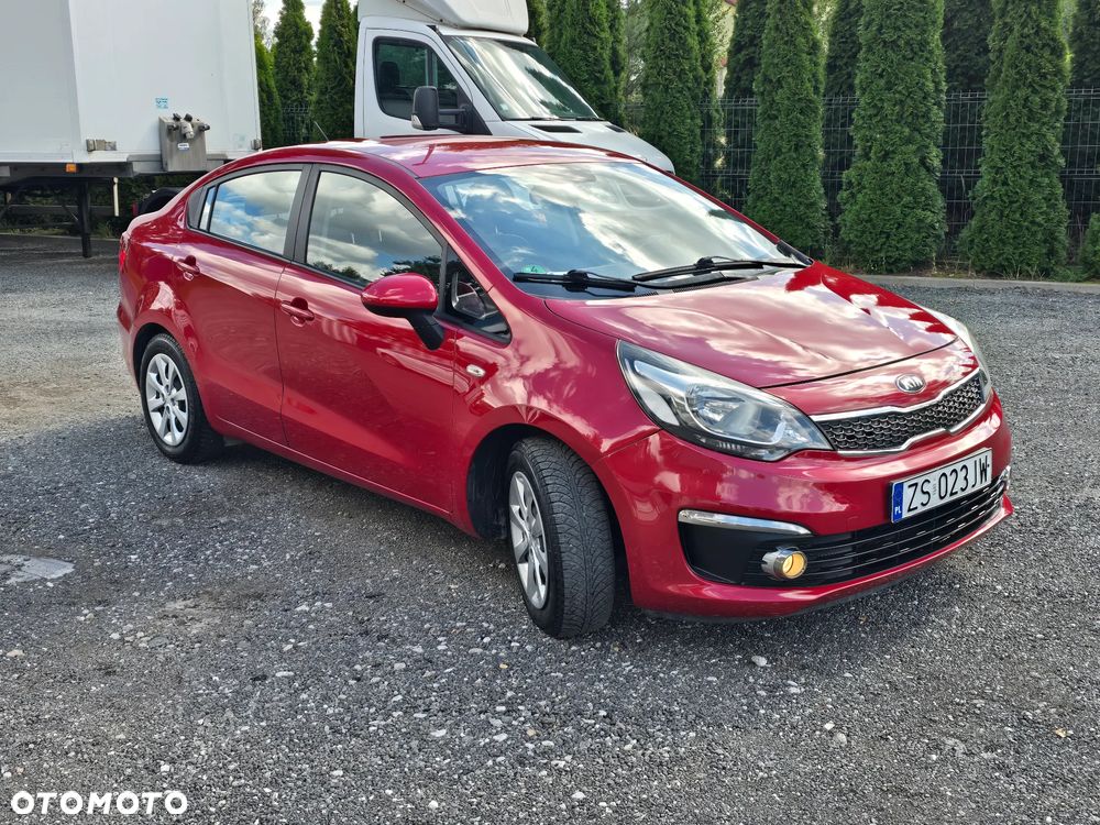 Kia Rio - 2