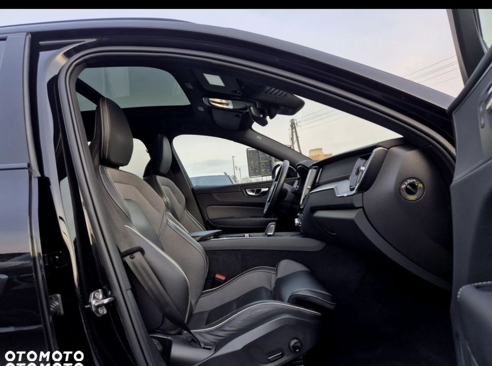 Volvo XC 60 - 8