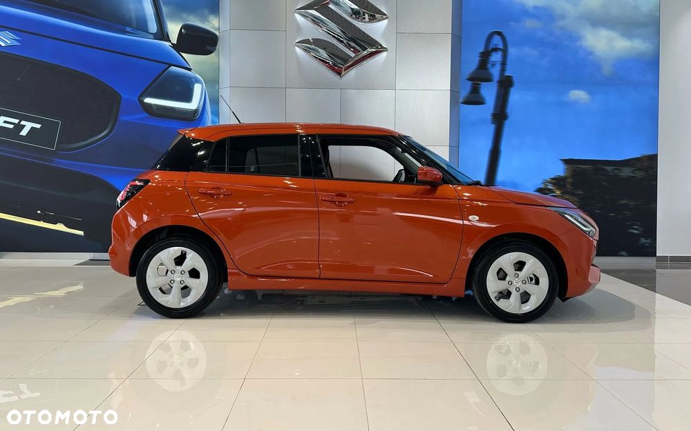 Suzuki Swift 1.2 Dualjet SHVS Premium Plus CVT - 9