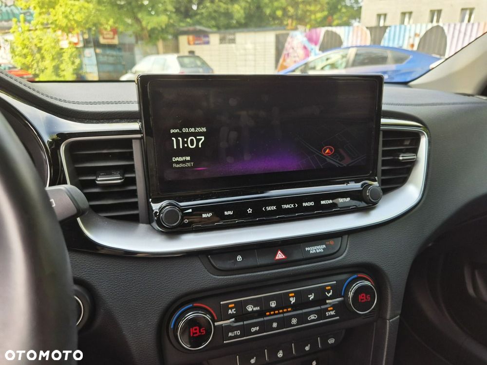 Kia XCeed 1.5 T-GDI Business Line DCT - 20