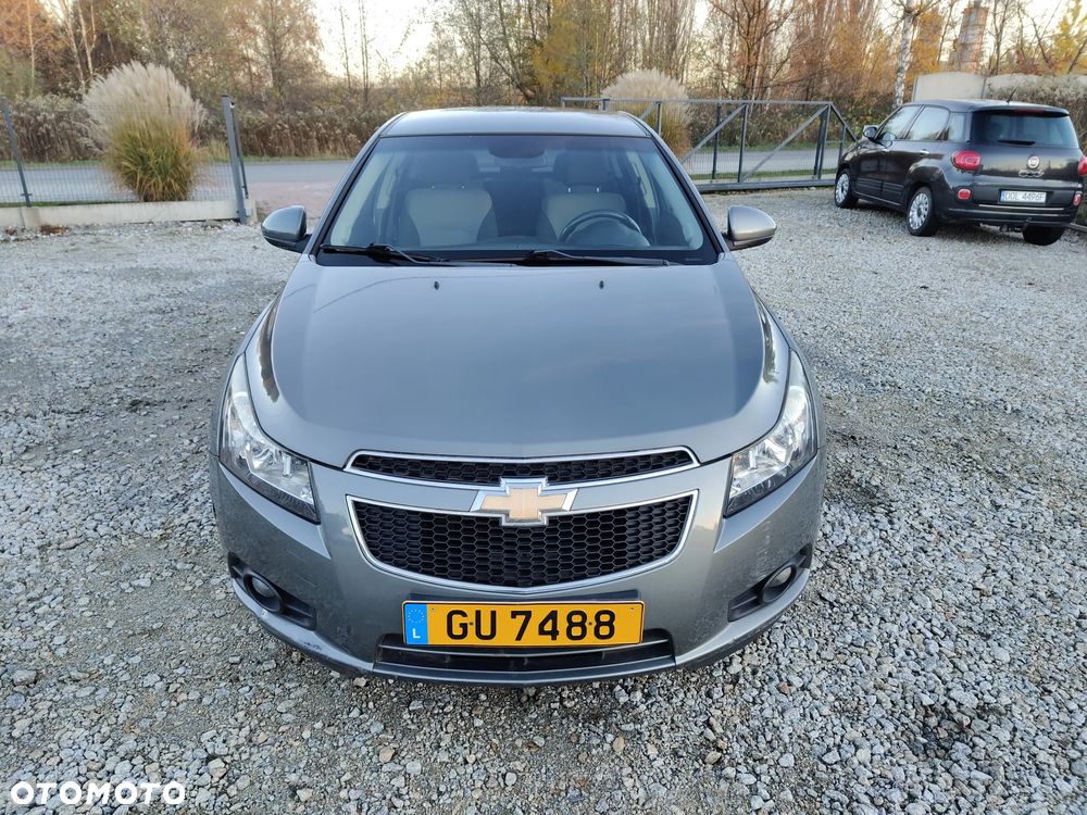 Chevrolet Cruze - 3