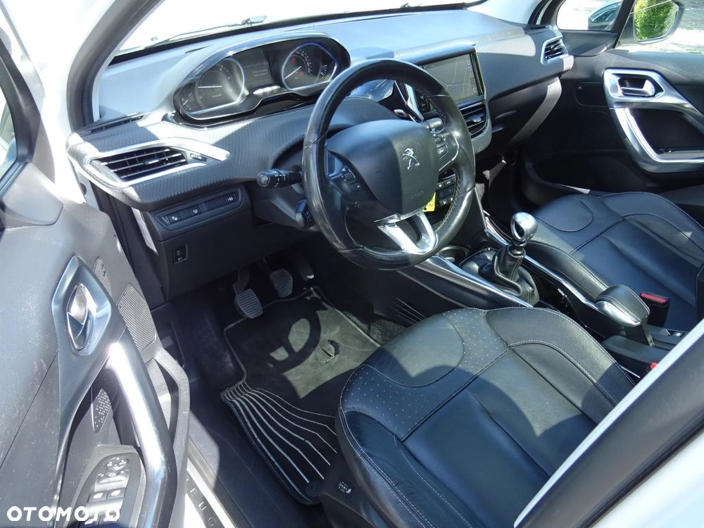 Peugeot 2008 e-HDi FAP 115 STOP & START Allure - 7