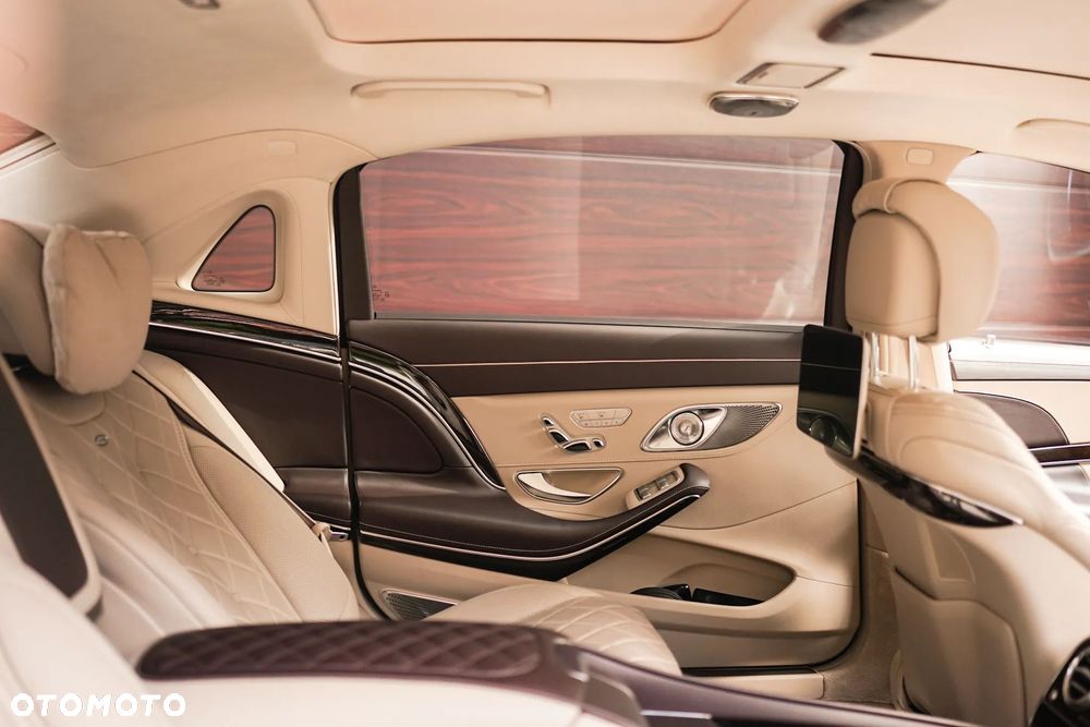 Mercedes-Benz Maybach Klasa S 560 4Matic 9G-TRONIC - 31