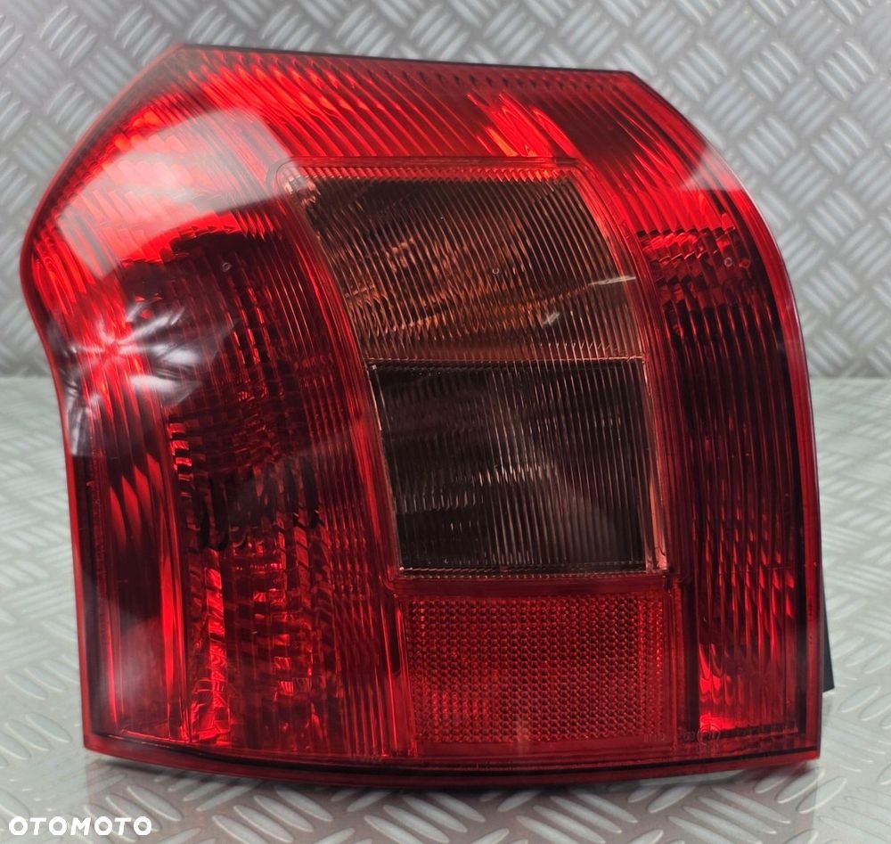 Lampa wkład lewa lewy tył tylna Toyota Corolla E12 Hatchback HB…