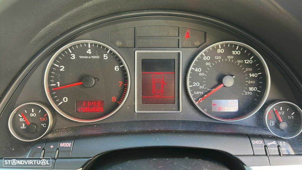 Audi A4 Avant 2.0 T FSI - 13