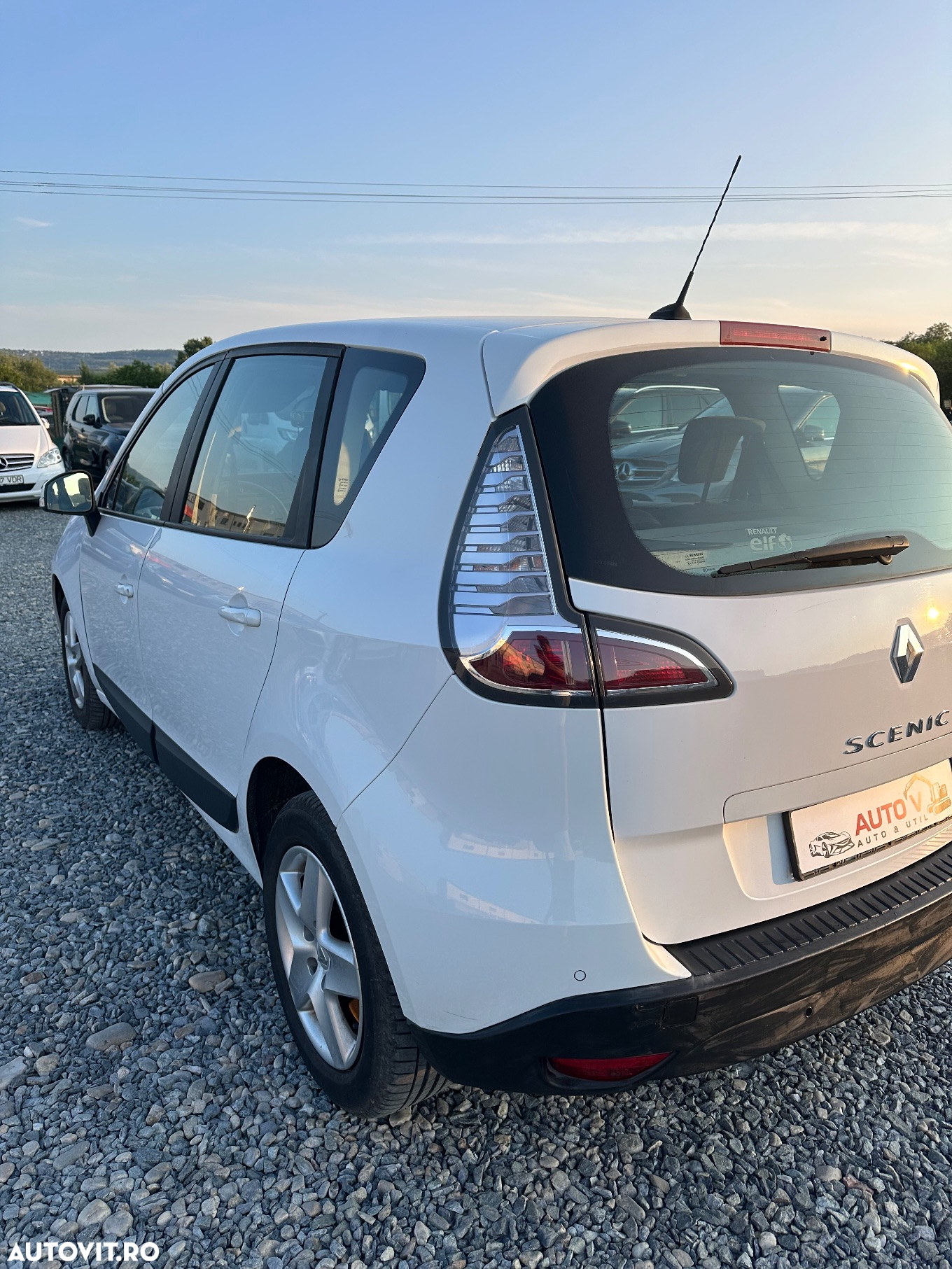 Renault Scenic - 10