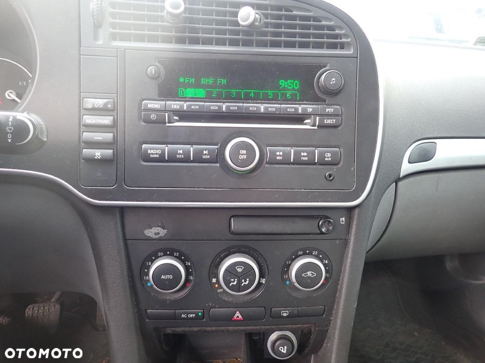 CZĘŚCI - Saab 9-3 II 1,9 TiD 150KM Z19DTH FILM Kombi F40 lakier 268 / K05 2007r. INDEX - 9950 - 10