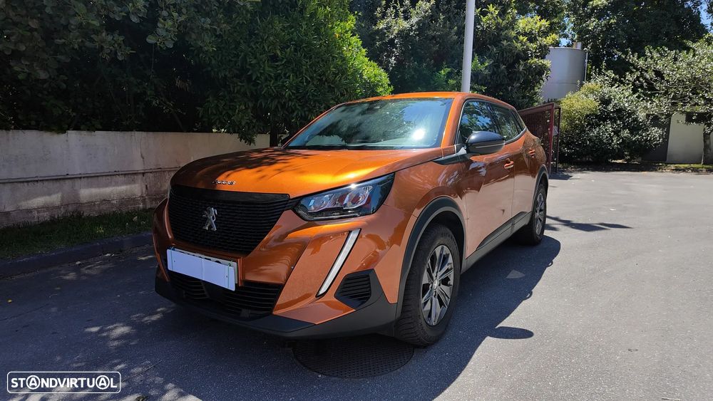 Peugeot 2008 PureTech 130 EAT8 GT - 1