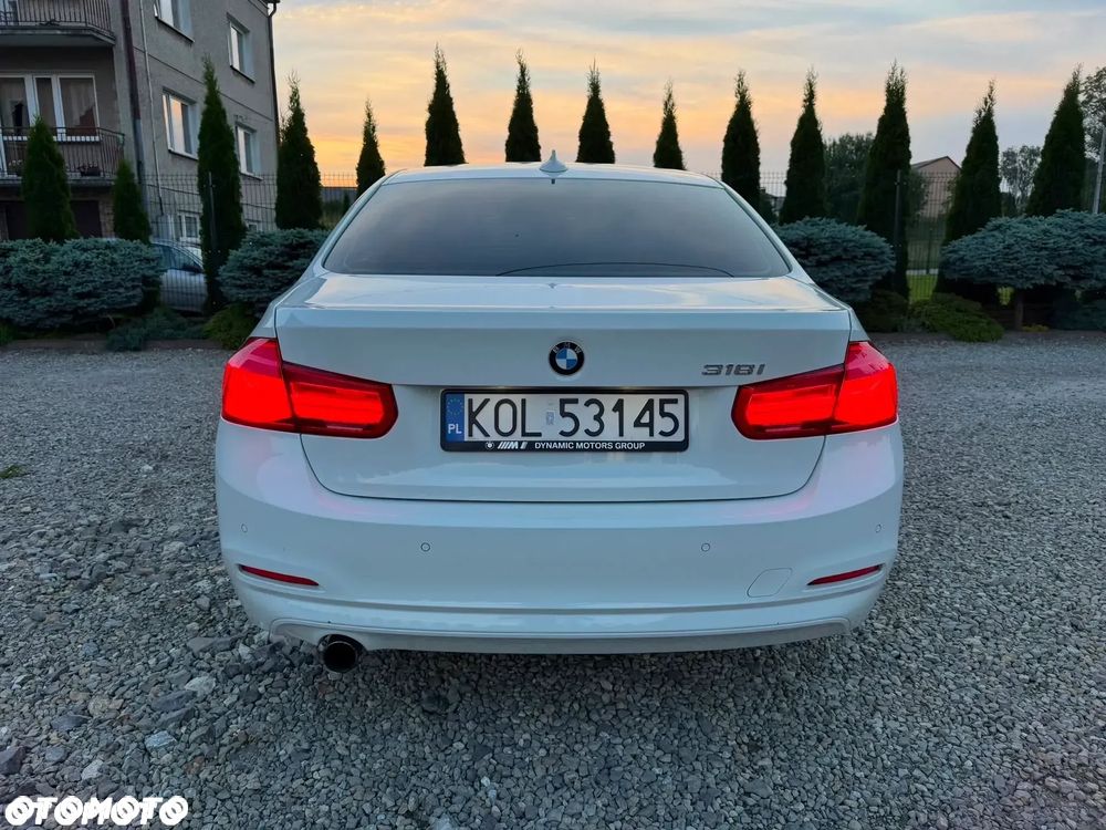 BMW Seria 3 318i Advantage - 6