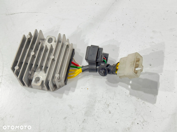Regulator napięcia Aprilia SXR 50