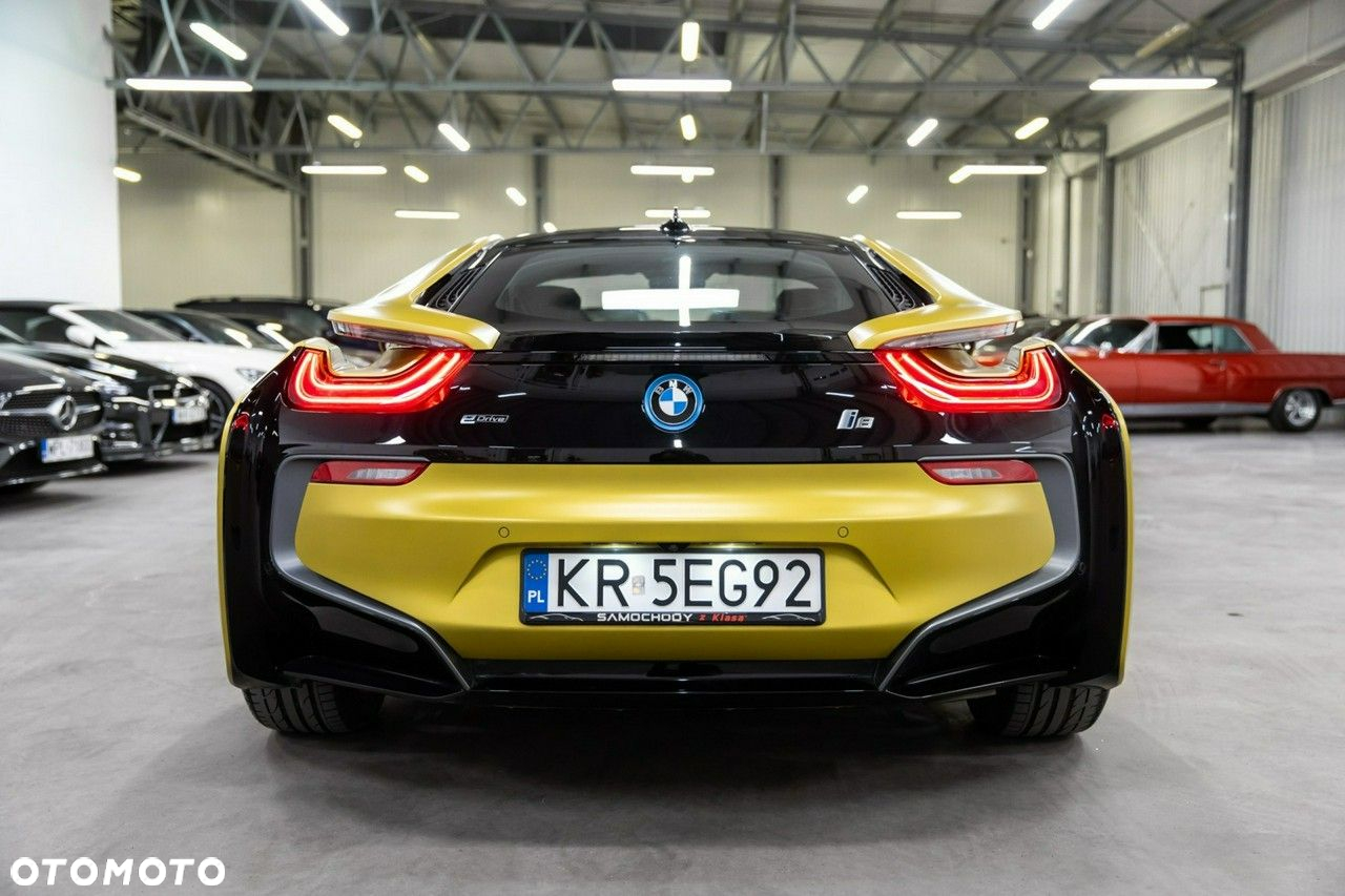 BMW i8 - 13