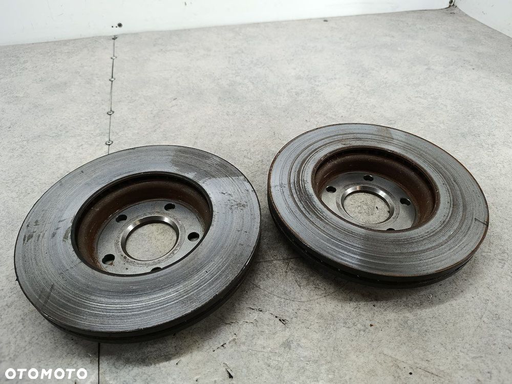 TARCZE HAMULCOWE PRZÓD VOLVO C30 09946411 BREMBO 1.6 D - 7