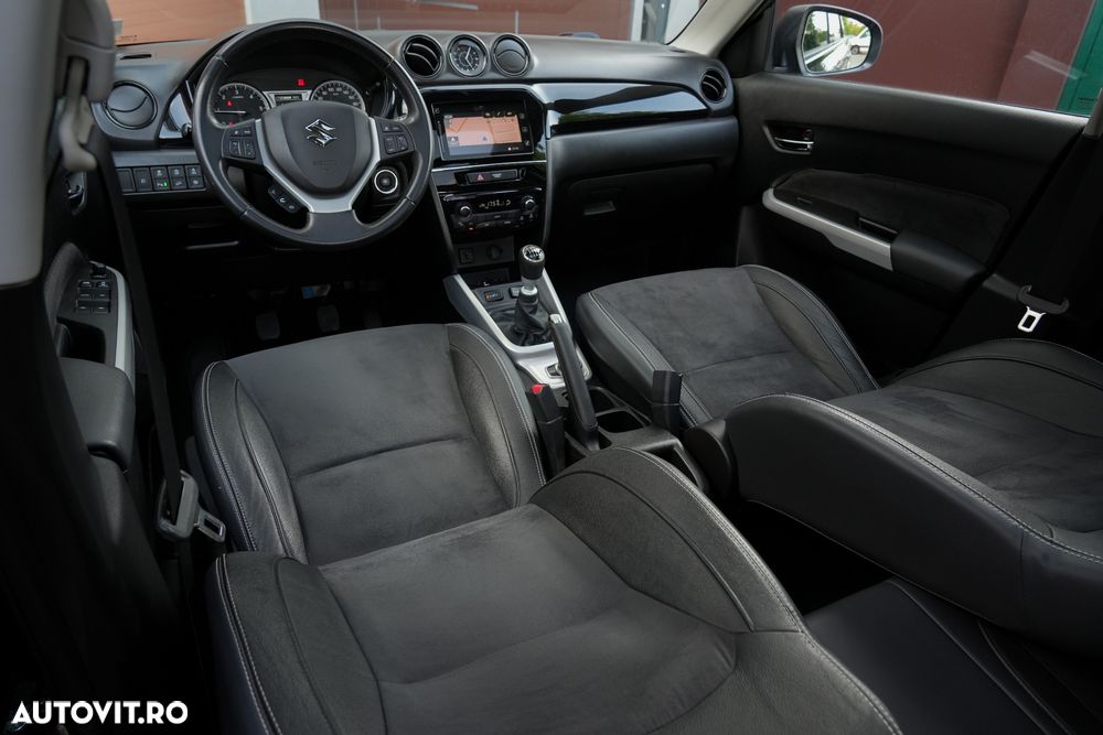 Suzuki Vitara 1.6 DDIS 4X4 Spirit - 18