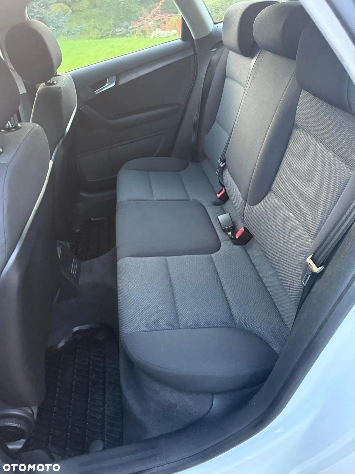 Audi A3 Sportback 1.6 TDI DPF Ambiente - 13