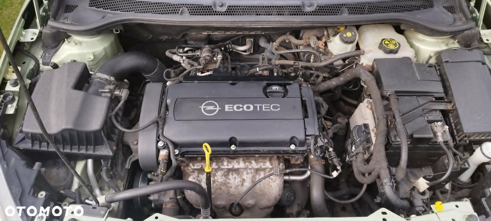 Opel Astra 1.6 Cosmo - 2