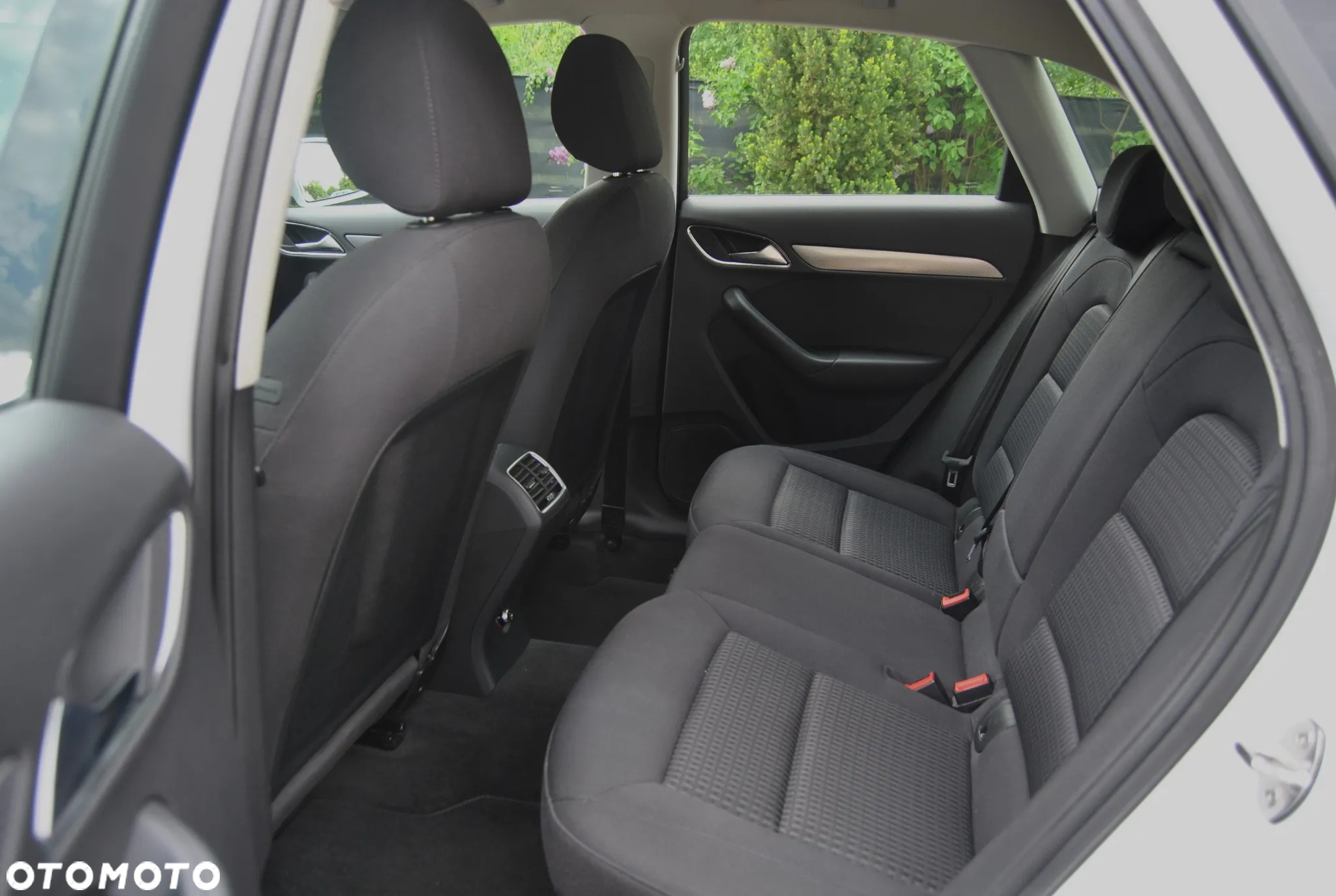 Audi Q3 2.0 TDI Design - 6