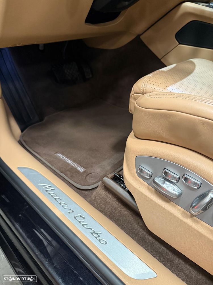 Porsche Macan Turbo - 15