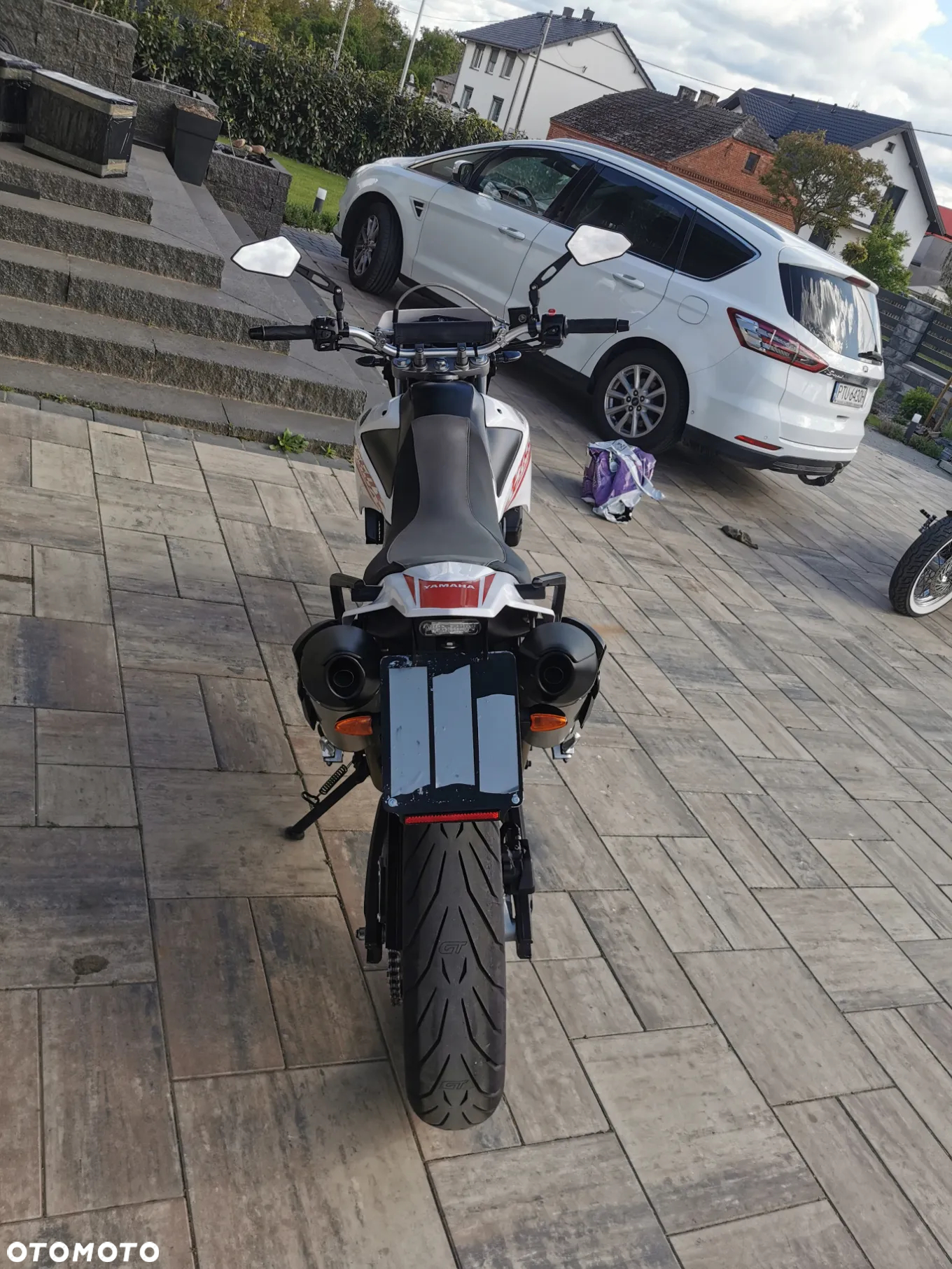 Yamaha XT - 28