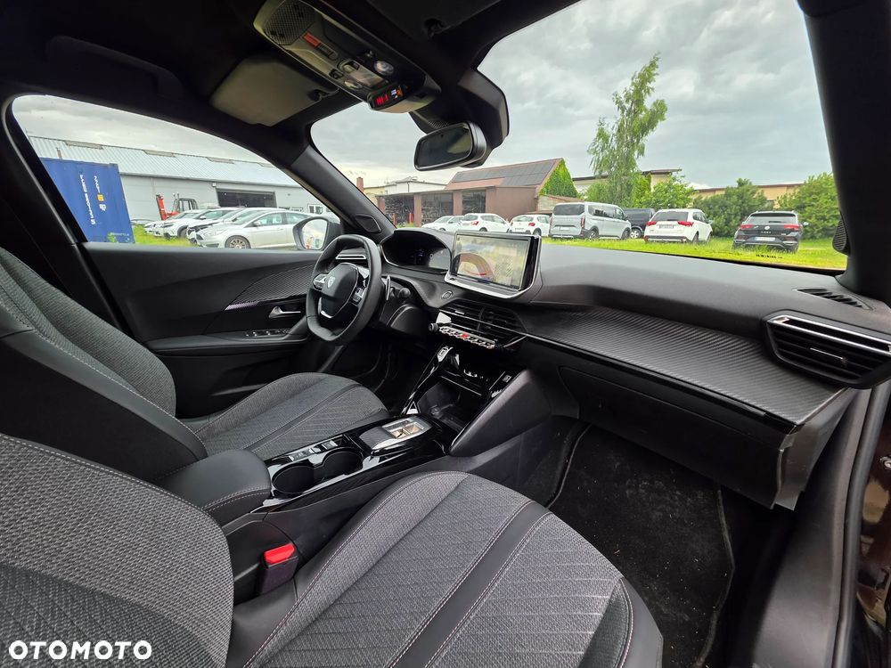 Peugeot 2008 Hybrid 145 e-DSC Allure - 13