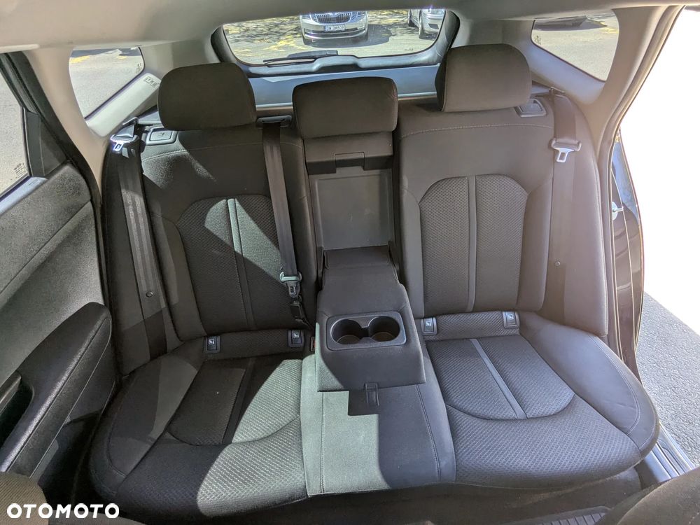 Kia Optima 1.7 CRDI M - 23