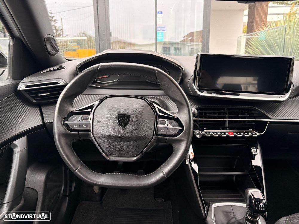 Peugeot 2008 1.2 PureTech Active Pack - 33