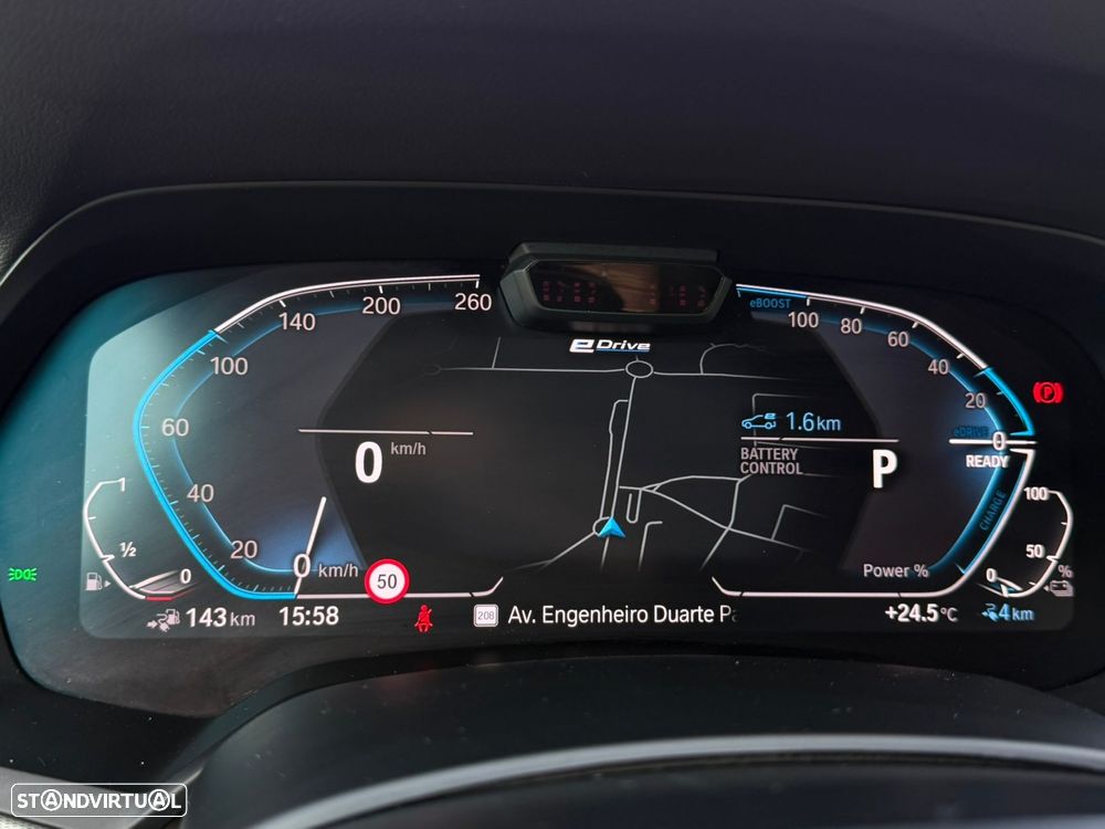 BMW X5 45 e xDrive Pack M - 38