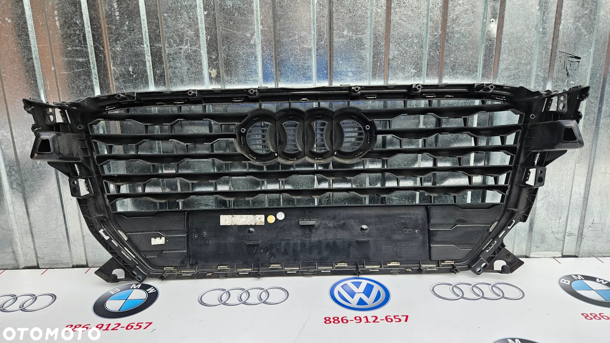 AUDI Q2 81A 2016-2019 Atrapa zderzaka przedniego Grill Kratka środkowa Atrapa chłodnicy 81A853651  ŁADNY - 10