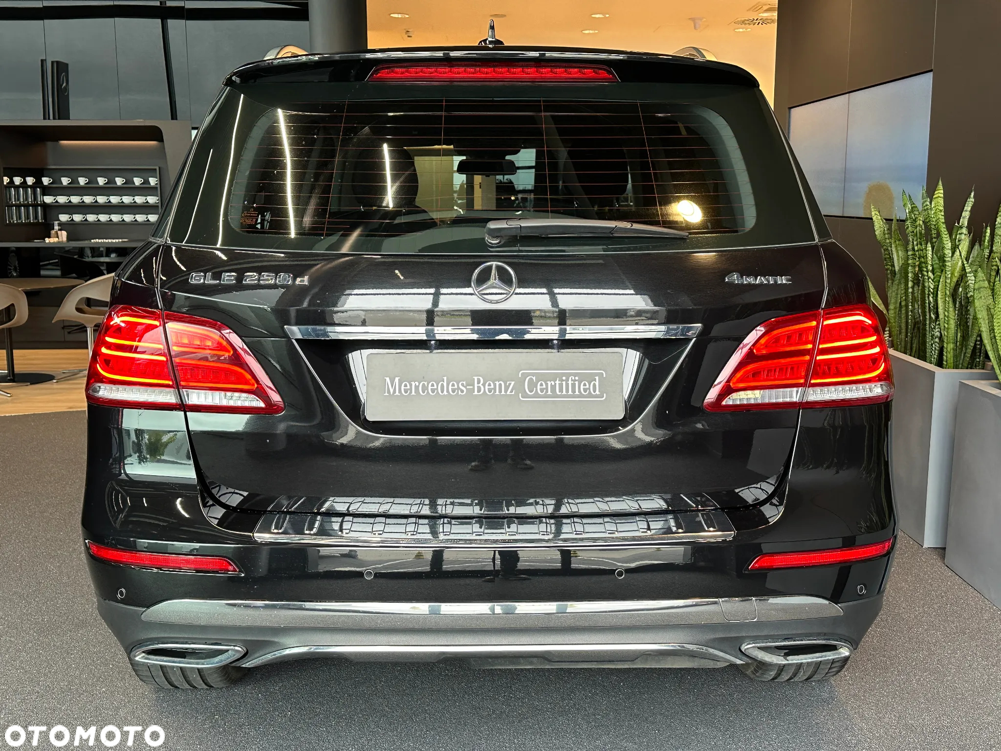 Mercedes-Benz GLE 250 d 4-Matic - 3