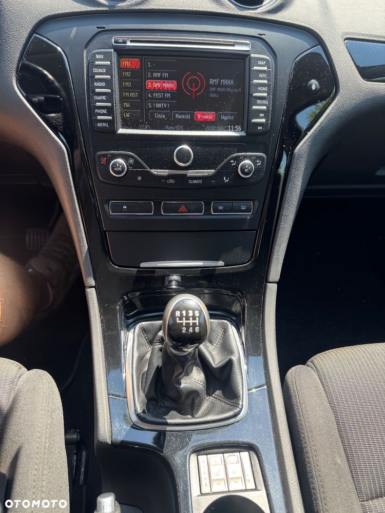 Ford Mondeo 1.6 T Gold X Plus - 16