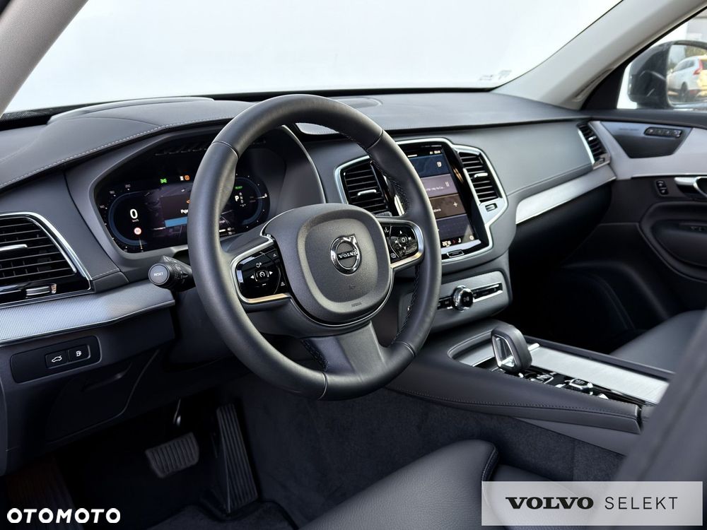 Volvo XC 90 - 24