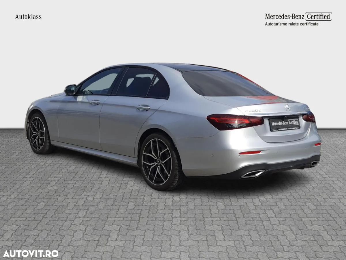 Mercedes-Benz E - 4