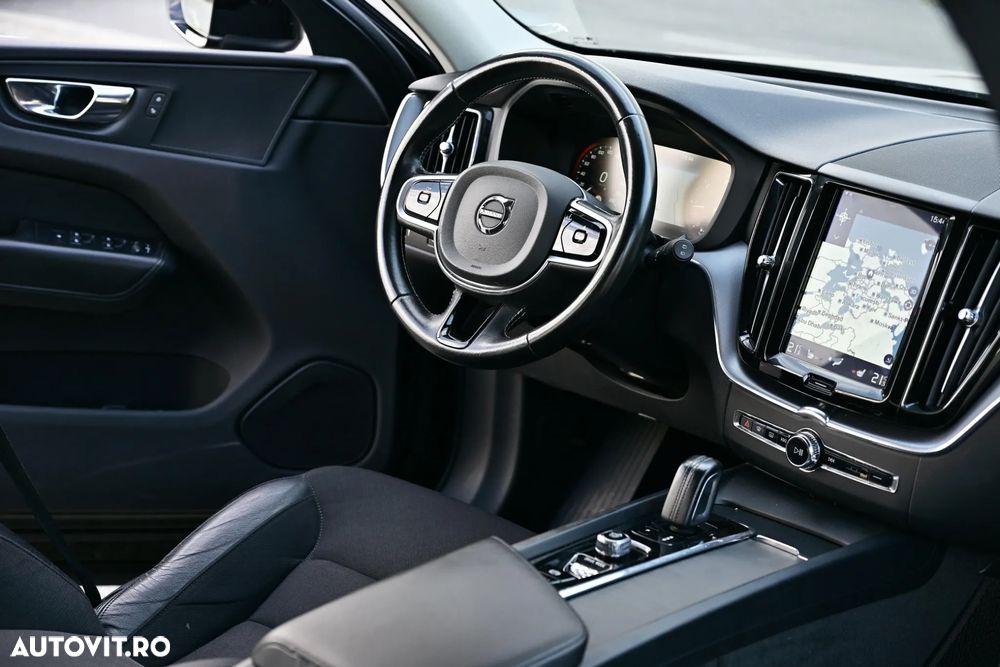 Volvo XC 60 B4 D AWD Geartronic Momentum - 13