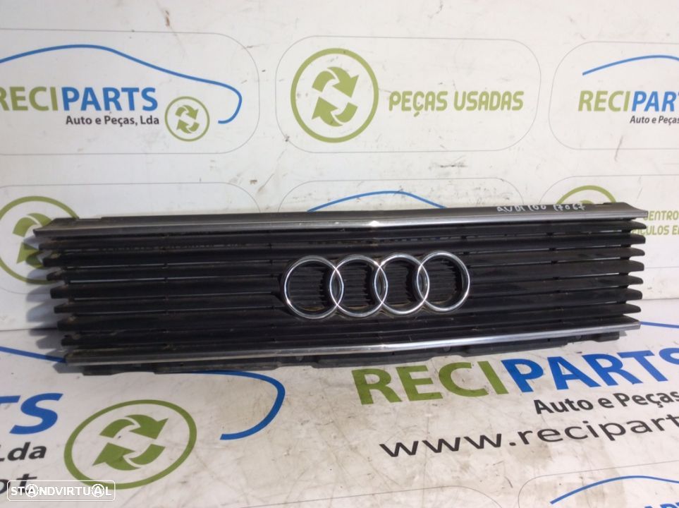 Grelha da frente Audi 100 - 1