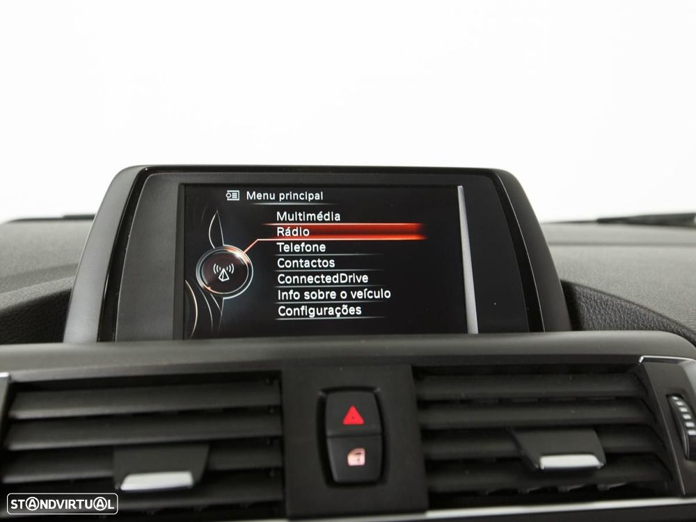 BMW 116 d EfficientDynamics - 24