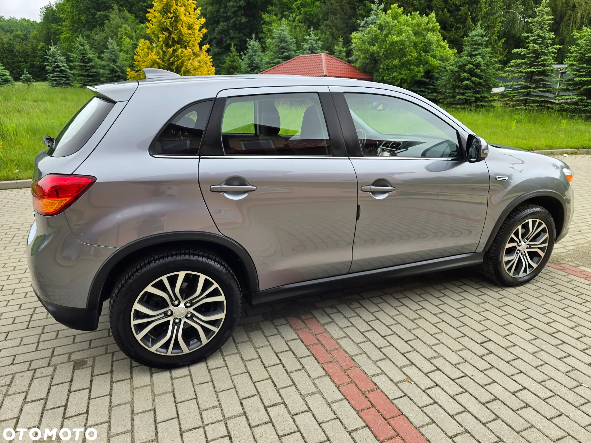 Mitsubishi ASX 1.6 2WD Diamant Edition - 17
