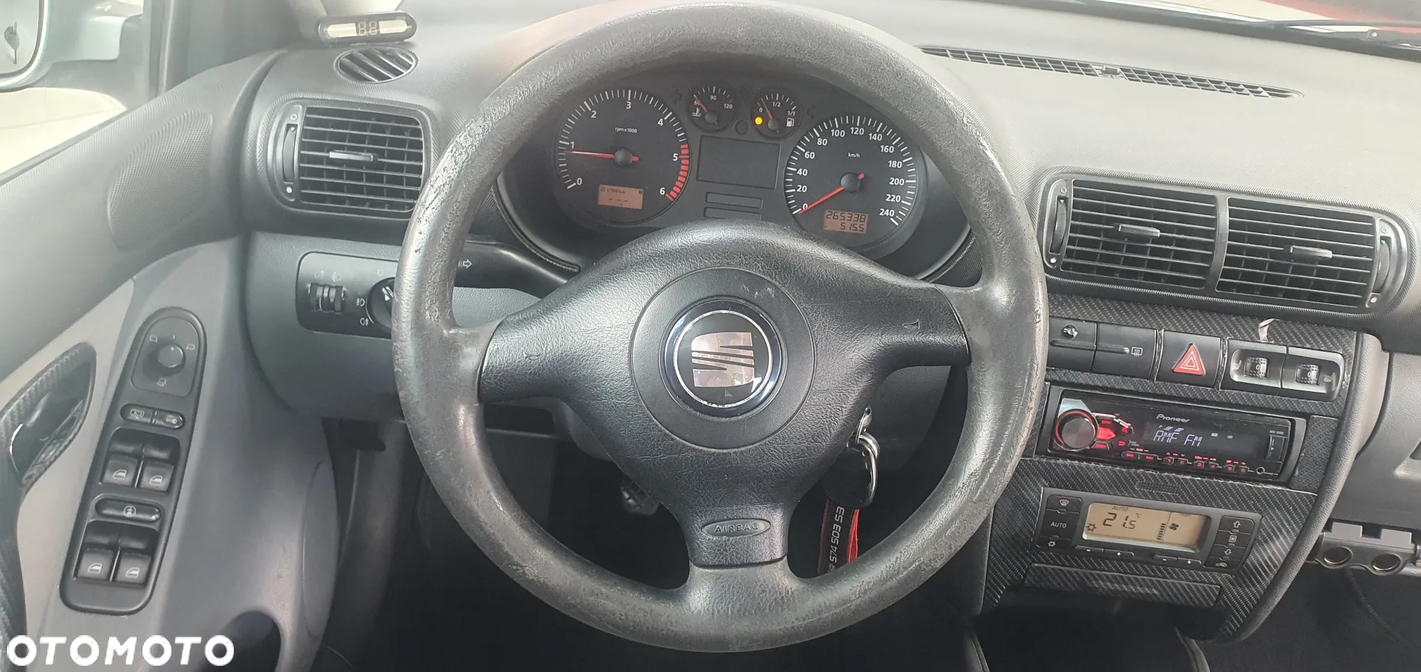 Seat Leon 1.9 TDI Signo - 30
