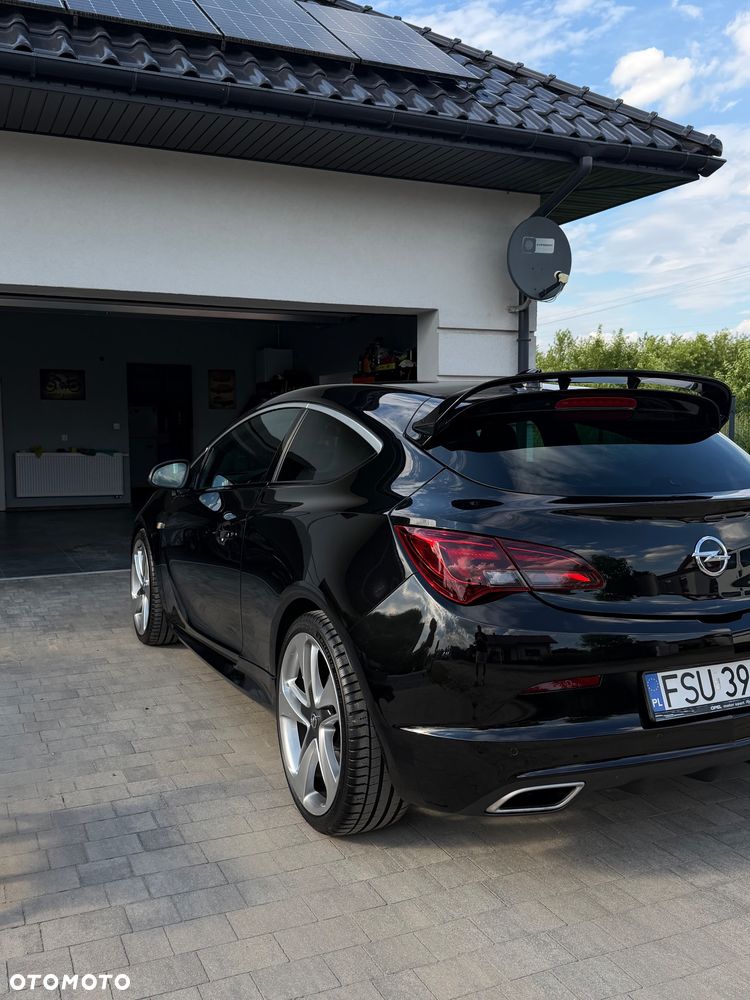 Opel Astra OPC - 22