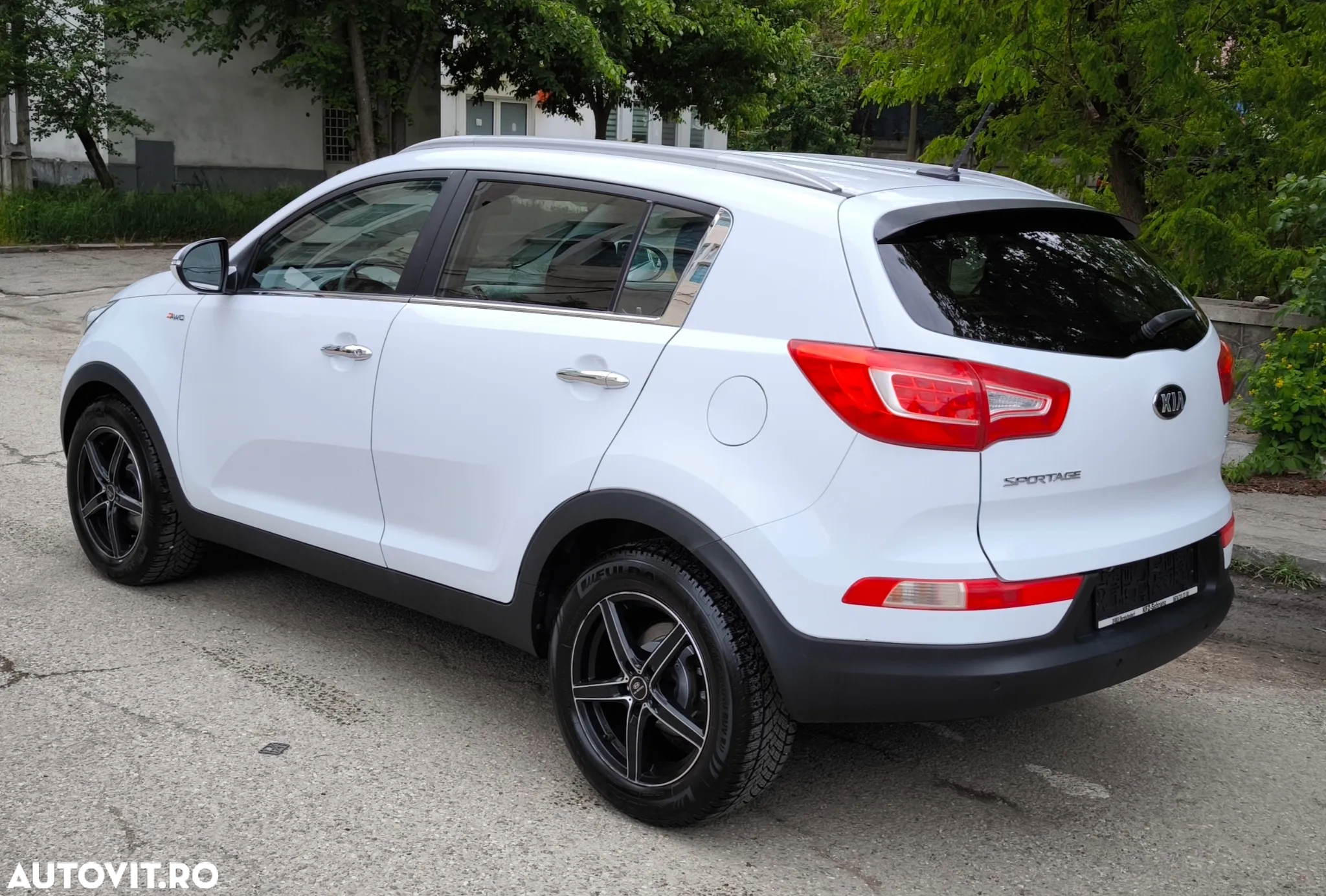 Kia Sportage 2.0 DSL 6AT 4x4 Style - 5