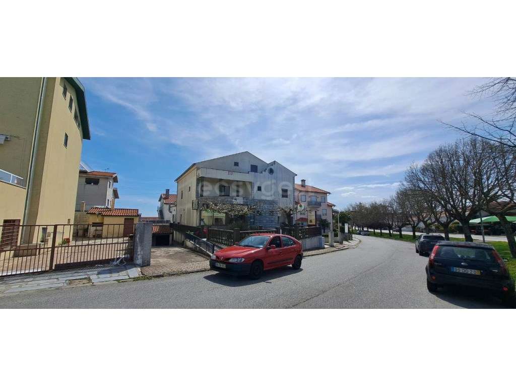 Edifício de excelência na cidade de Trancoso. - Grande imagem: 3/18