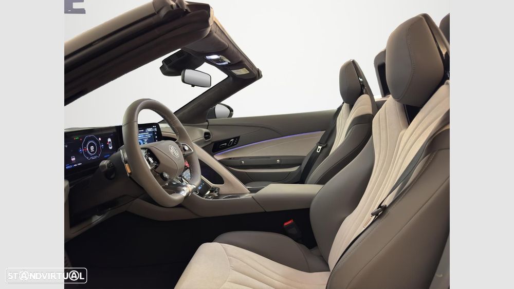 MG Cyberster 77 kWh GT - 10