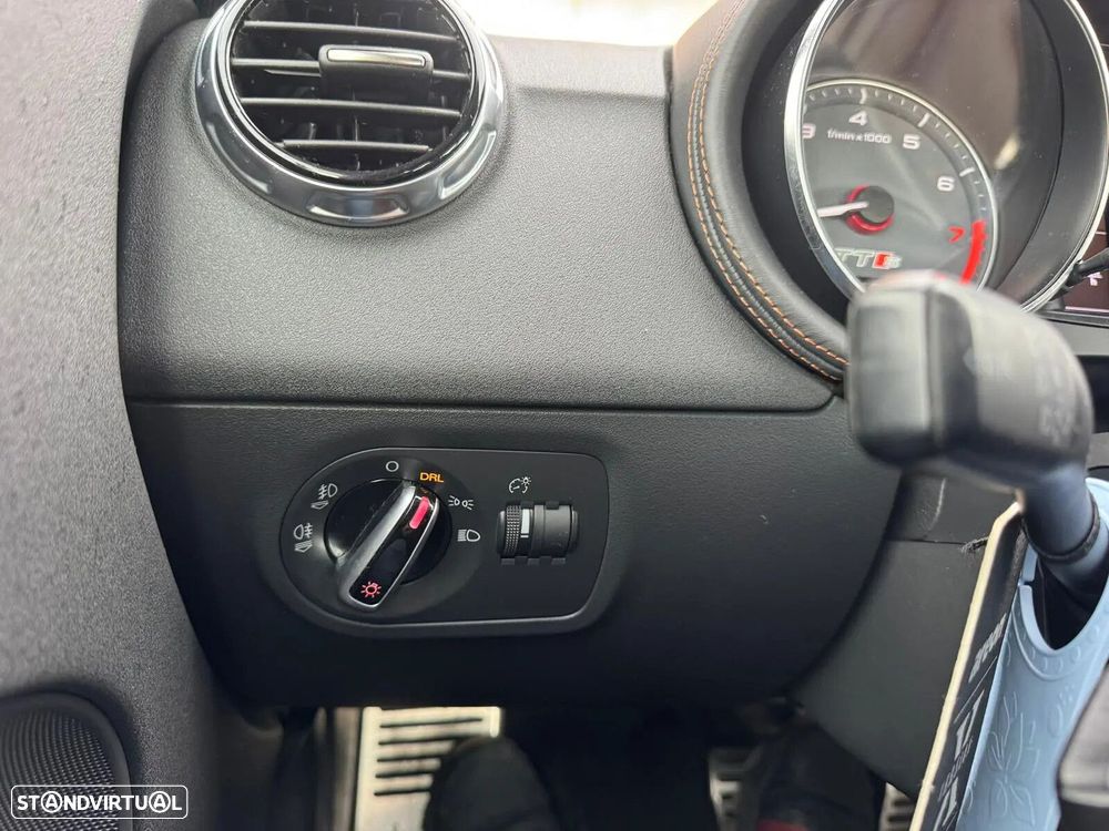 Audi TTS Coupé 2.0 TFSi quattro S Tronic - 28