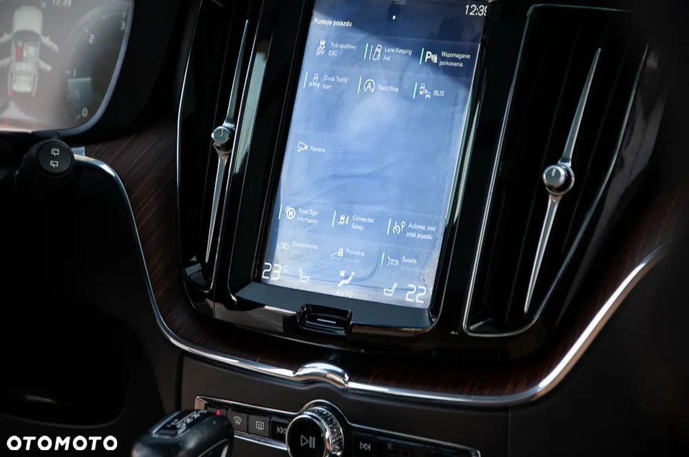 Volvo XC 60 D4 AWD Inscription - 15