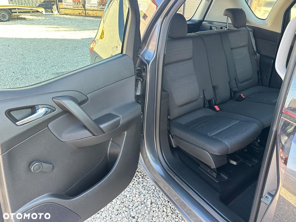 Opel Meriva 1.4 T Essentia S&S - 17