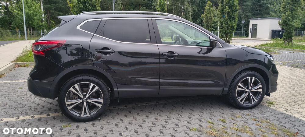Nissan Qashqai 1.2 DIG-T N-Connecta Xtronic - 3